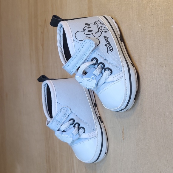 Disney Light Blue White Canvas Infant Shoes - Picture 4 of 10
